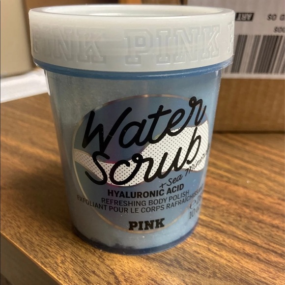 New Victoria’s Secret PINK Hyaluronic Water Body Scrub - Picture 5 of 5
